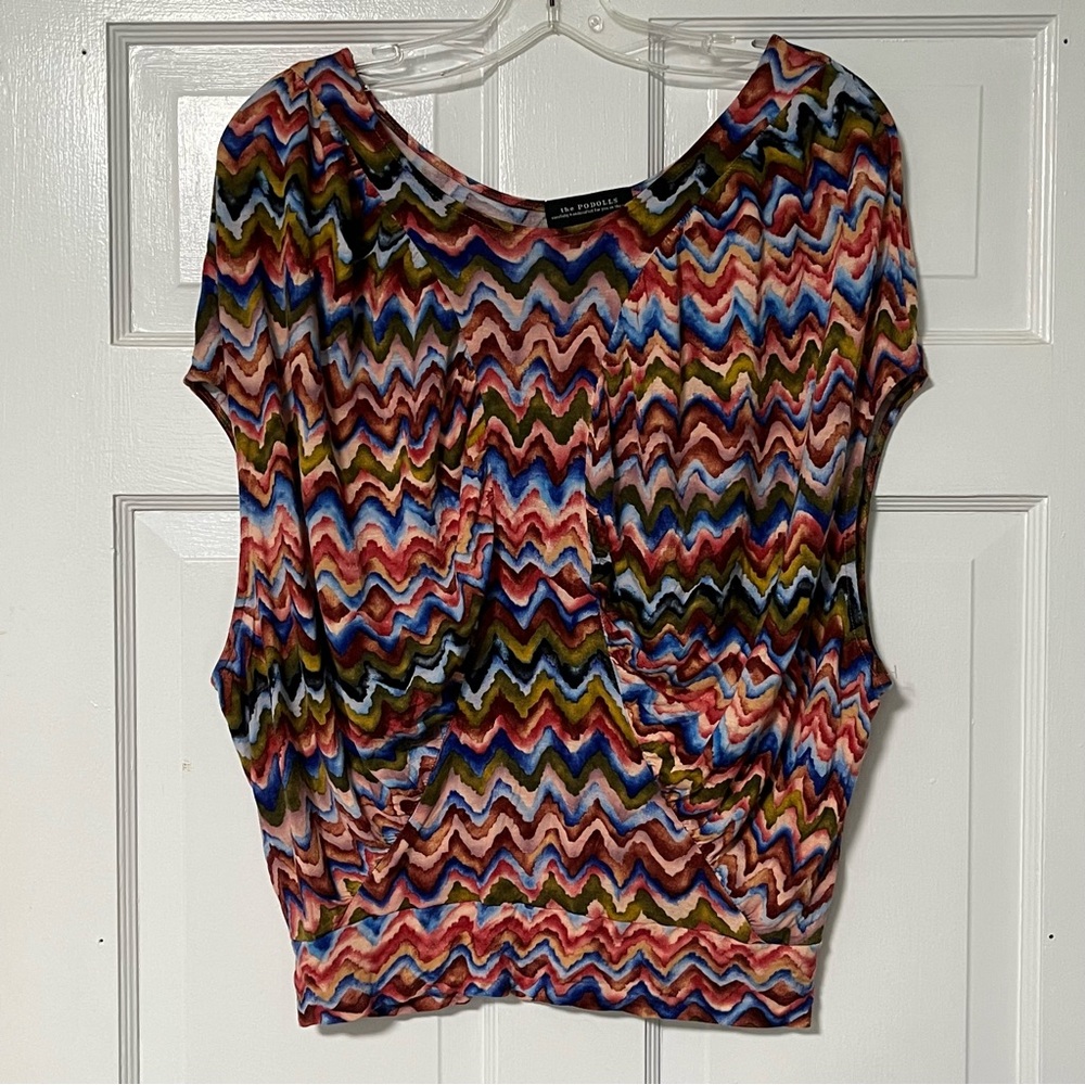 the Podolls Draped Rainbow Muted Colors dropped cap sleeve Chevron Top